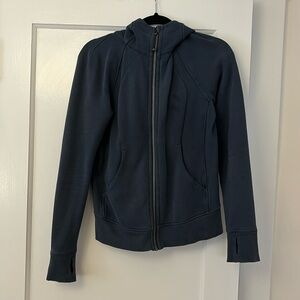 Lululemon scuba hoodie size 6